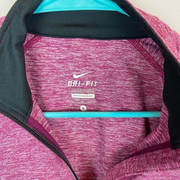 Nike Element Dri-Fit 1/2 Zip Running Pullover - Picture 6 of 6